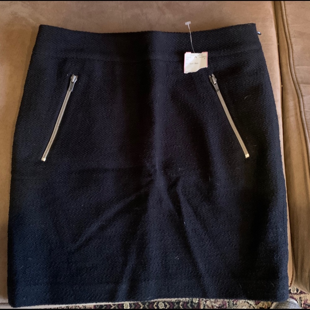 Ann Taylor Black Pencil/Midi Skirt